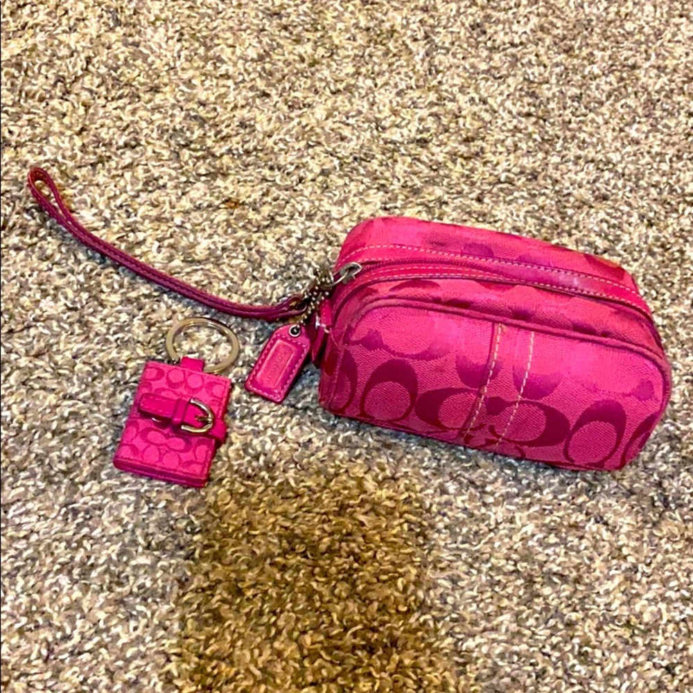 Hot pink coach wristlet w/ keychain